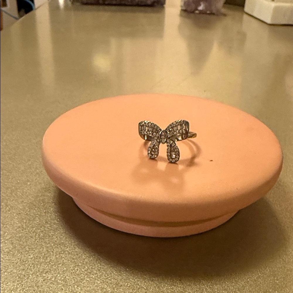 Chic Silver Bow Ring - image 1